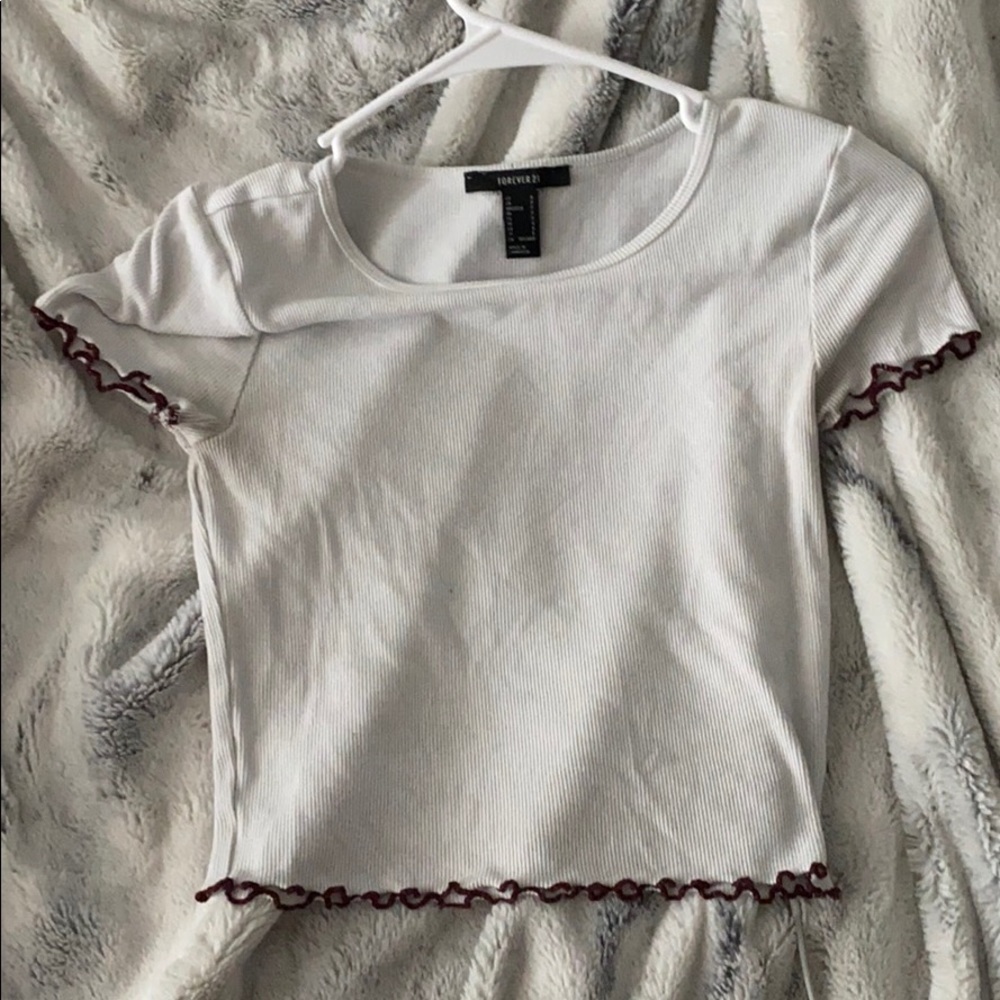 White Crop top w/ red lettuce edge